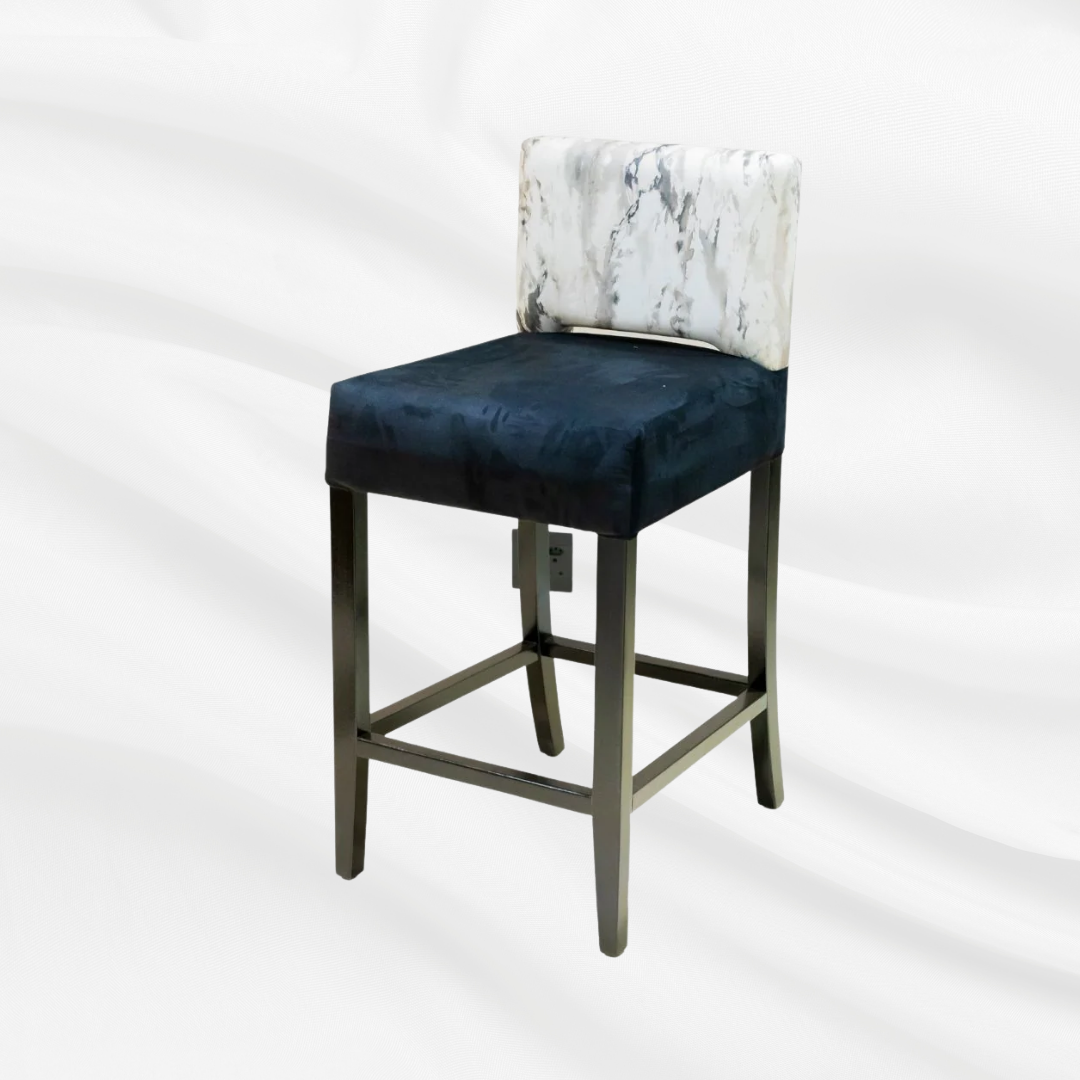 Lonwabo Barstool
