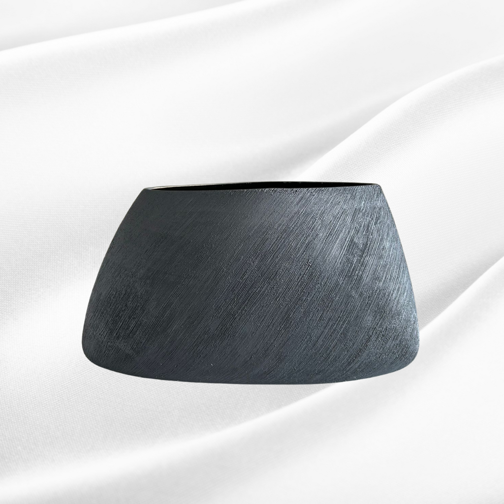 Rock vase charcoal