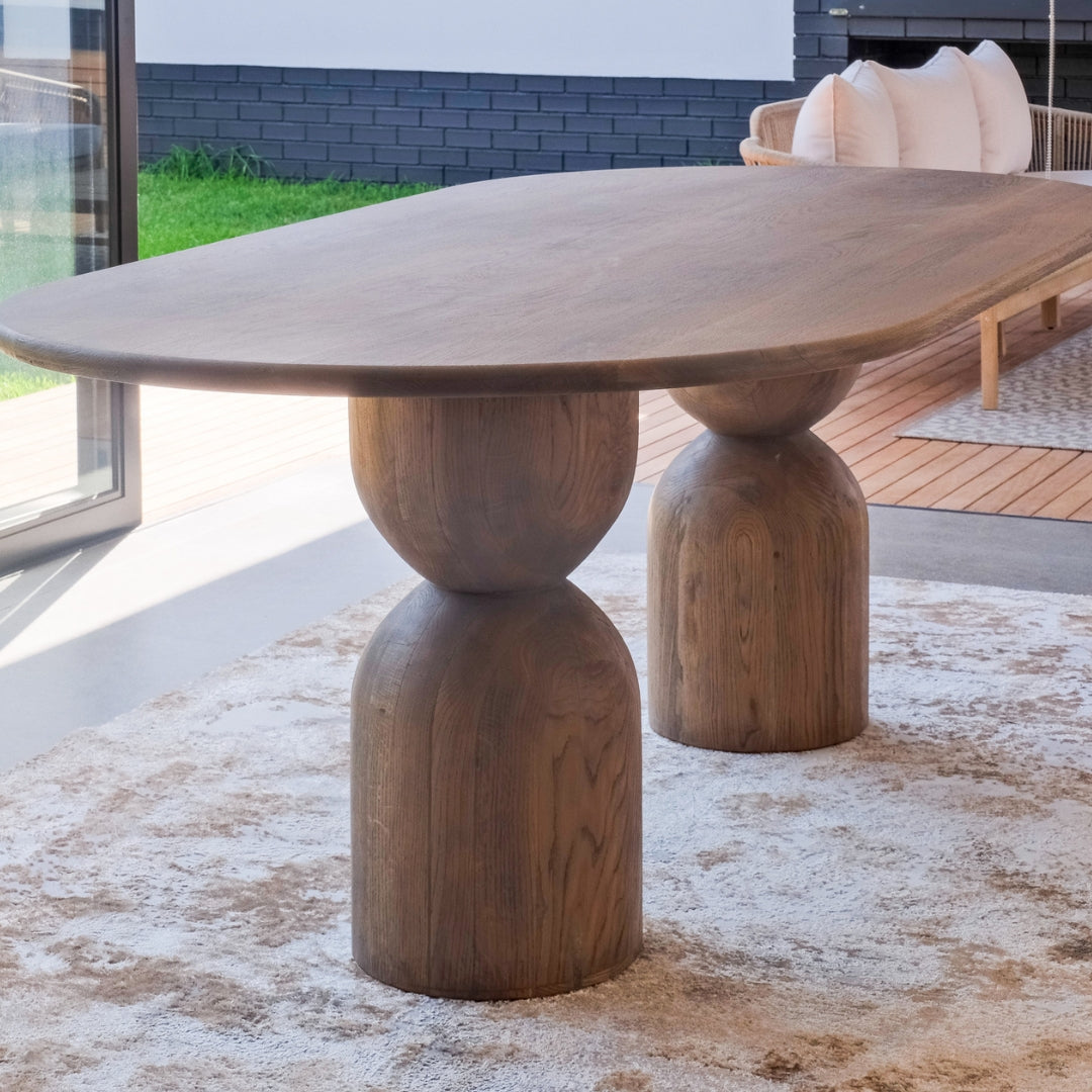Walter Dining Table