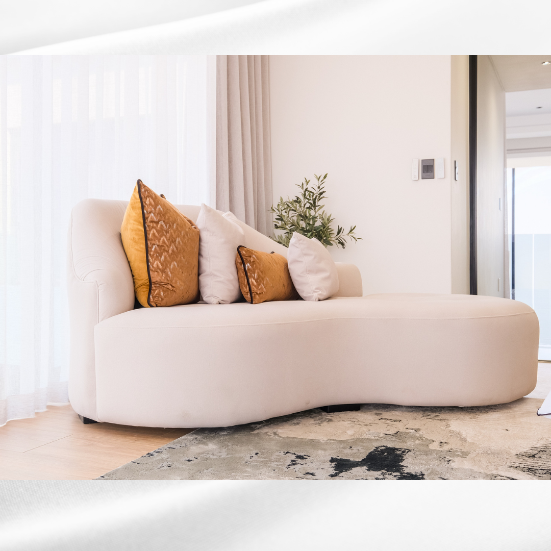 Walter Peanut Cuddle Couch