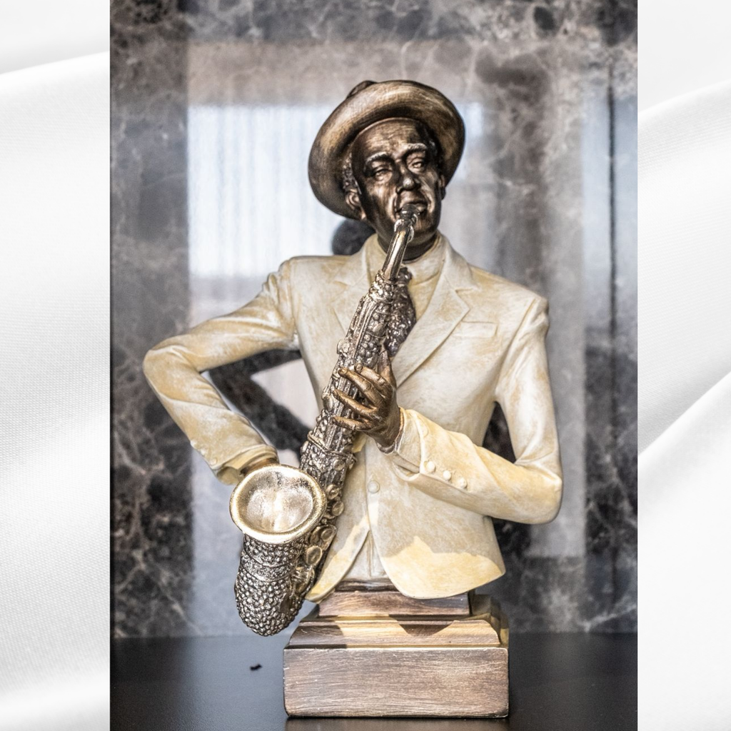 MAN MUSICIAN WITH SAX PLINTH
