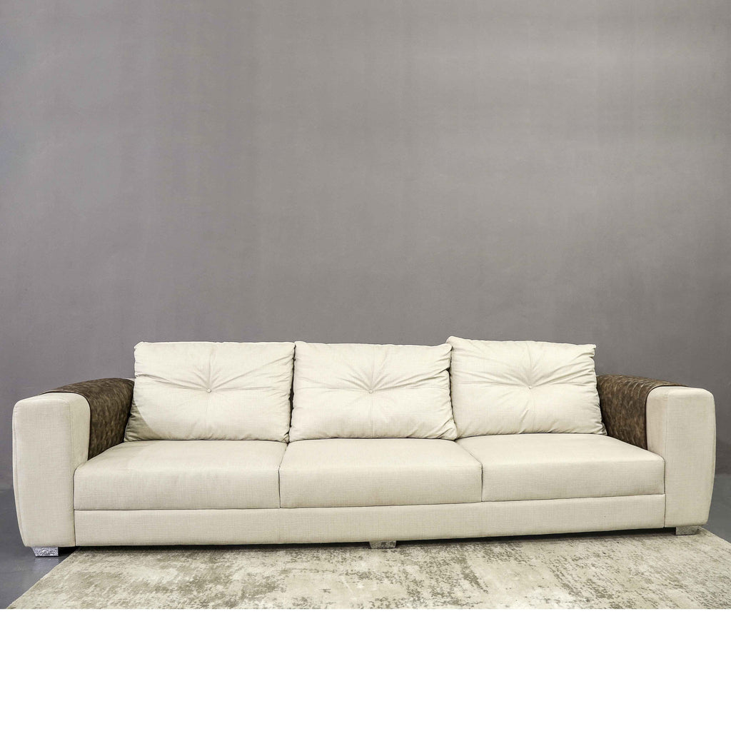 Nqa Couch