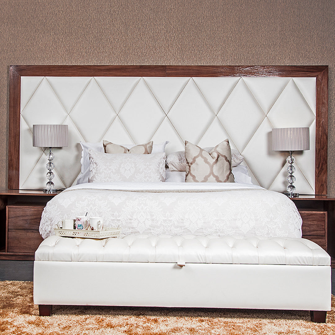 Zwanga Headboard